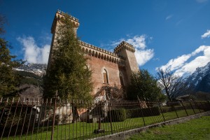 palazzo-castelmur-bregaglia-engadin-turismo1